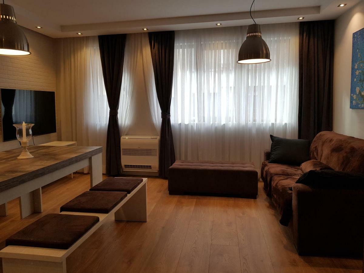 Luxury Apartments In Top City Center Varna 2 Eksteriør billede