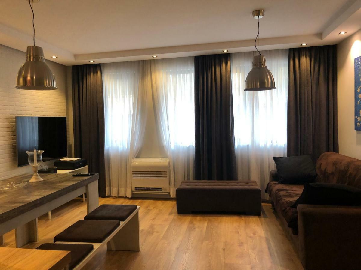 Luxury Apartments In Top City Center Varna 2 Eksteriør billede